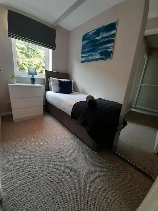 Daisy House - Lovely, Quiet, 2 Bed Home Close To City Nottingham Holiday home