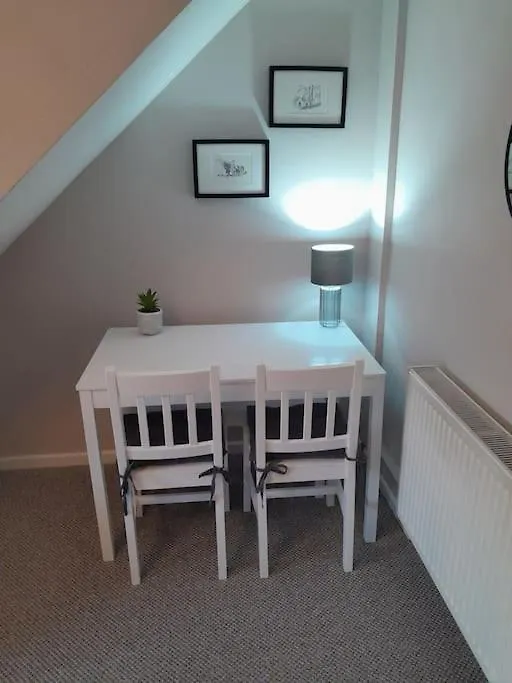Daisy House - Lovely, Quiet, 2 Bed Home Close To City Nottingham 0*,